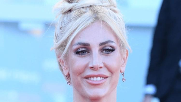 Il dramma di Paola Caruso: «La malattia di mio figlio per un’iniezione sbagliata»