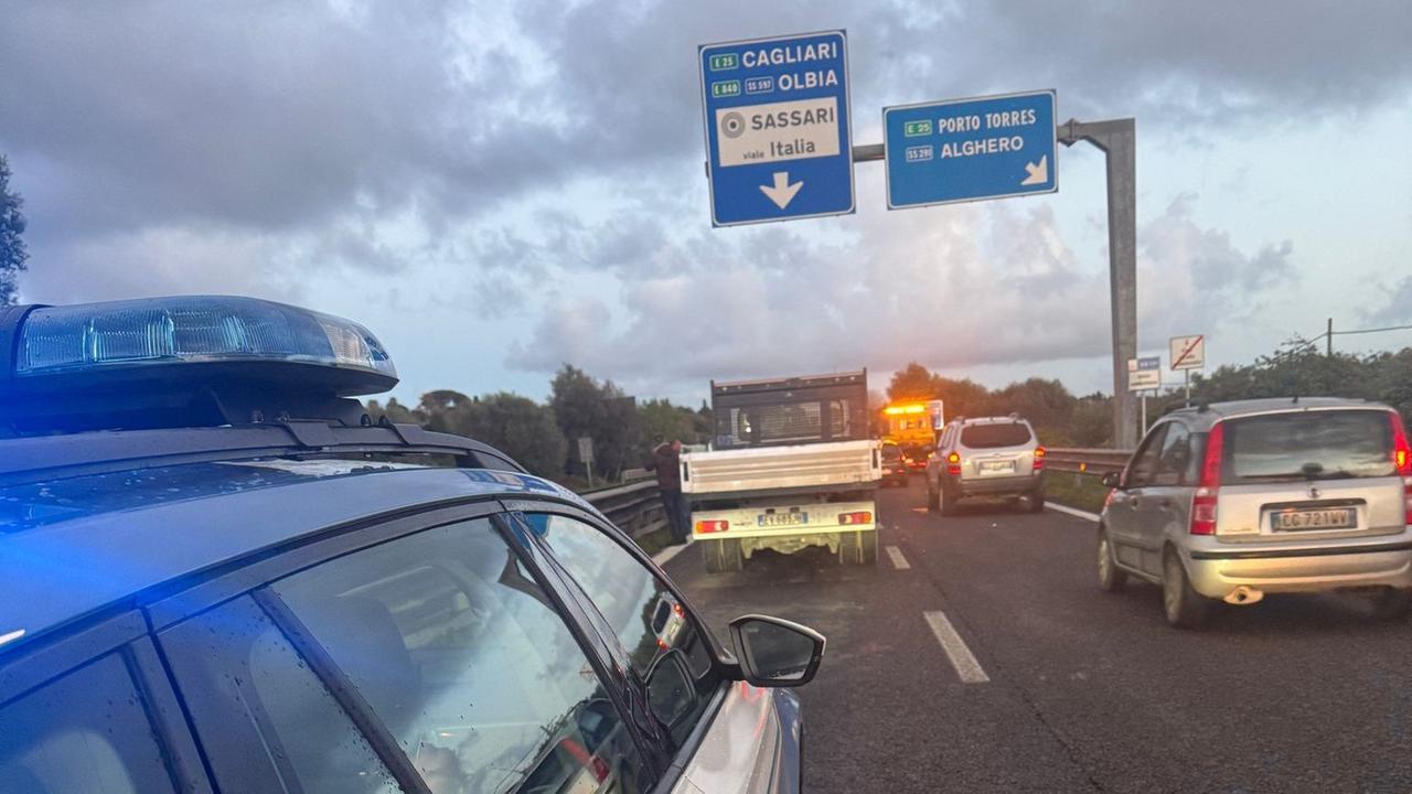 Incidente alle porte di Sassari, mamma e bambino di 5 anni al pronto soccorso