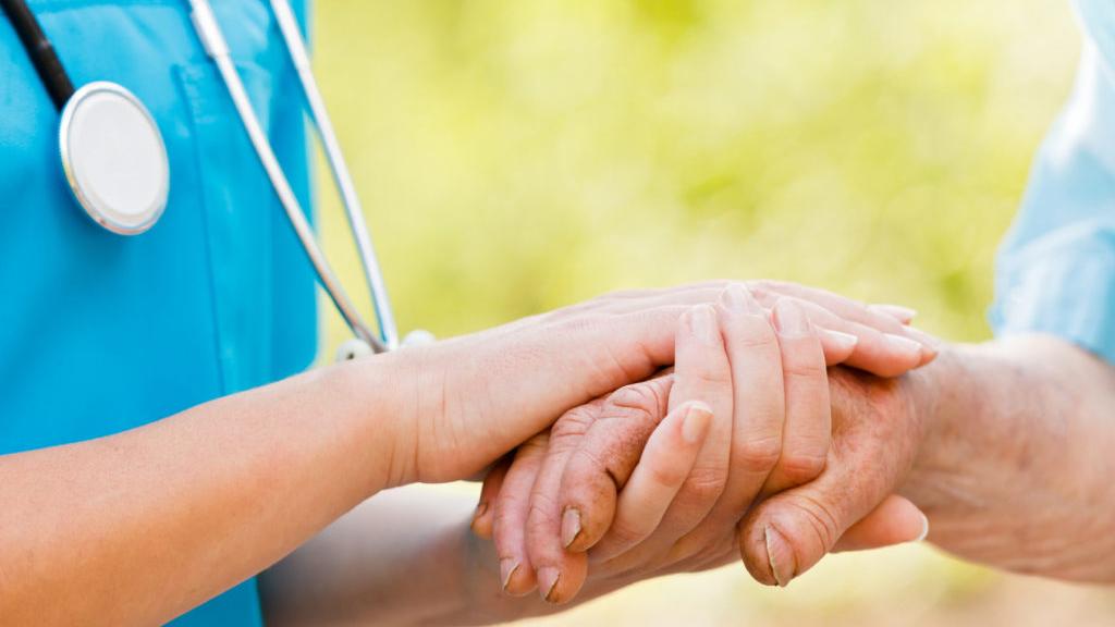 Senza contratto gli Oss in prima linea nella pandemia: lettera al Governo