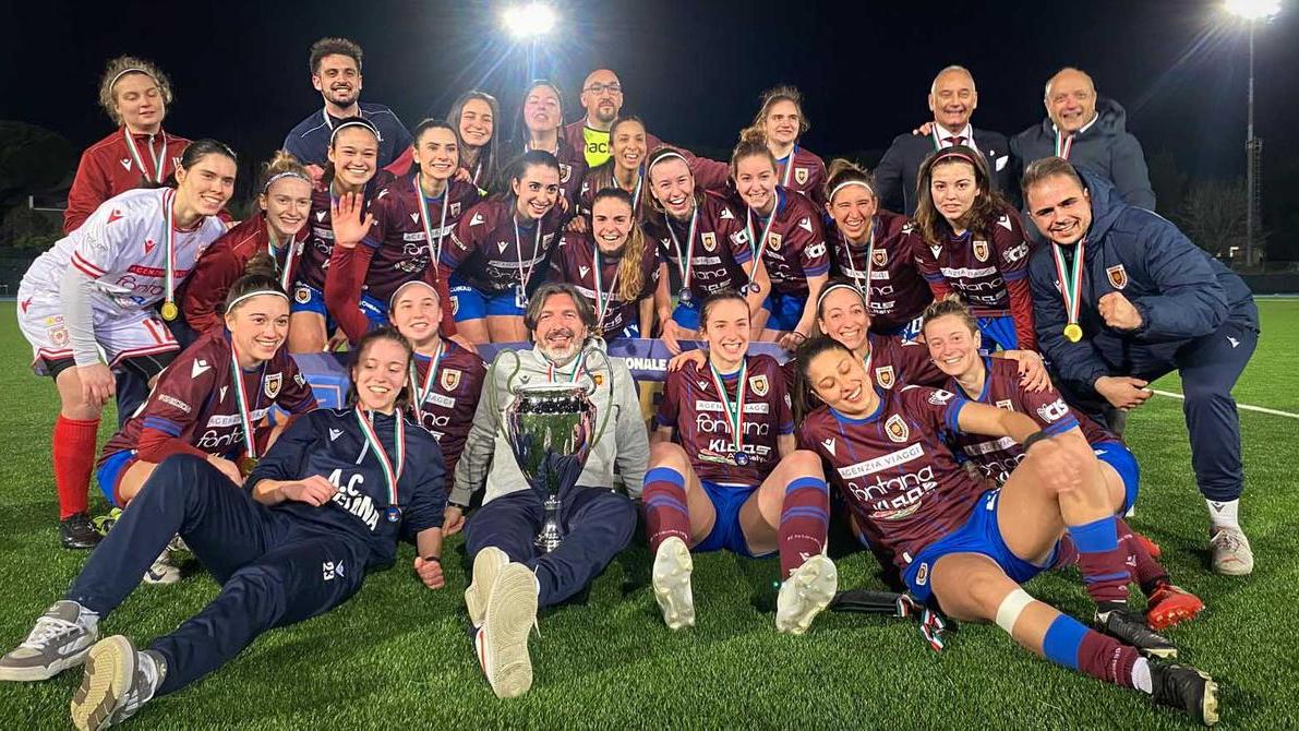 La Reggiana Femminile solleva la Coppa Emilia di Eccellenza
