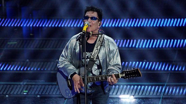 Edoardo Bennato torna nell’isola in concerto a Cagliari: ecco quando