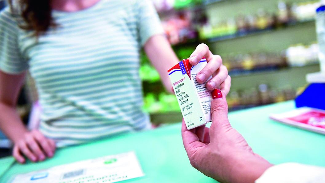 Non ci sono farmacisti: «Servizio essenziale nei paesi. Se chiude, chi darà le medicine?»