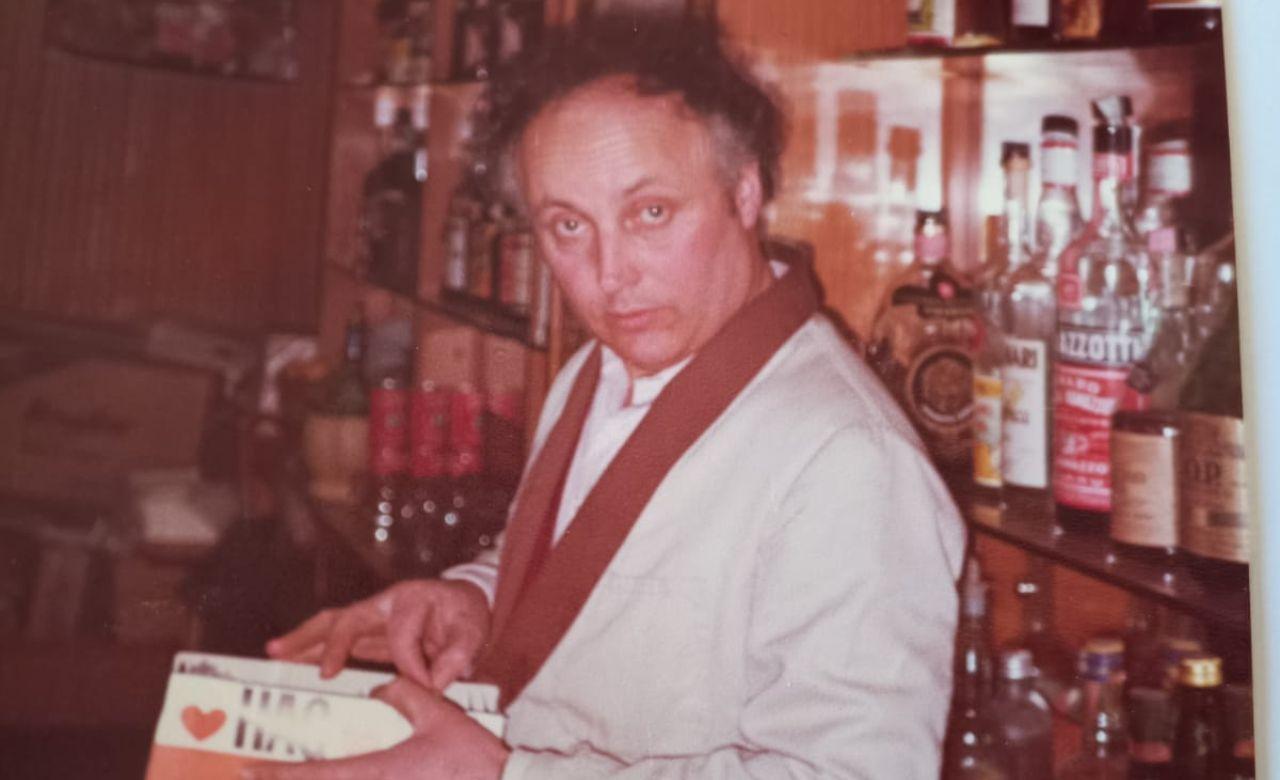 
	Valdo Tonarini in una foto scattata al bar Veloce

