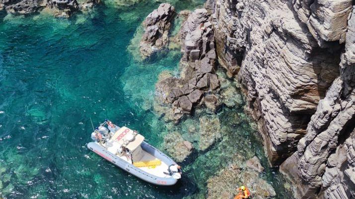 Ragazza morta dopo essere precipitata dalla scogliera: ecco chi è