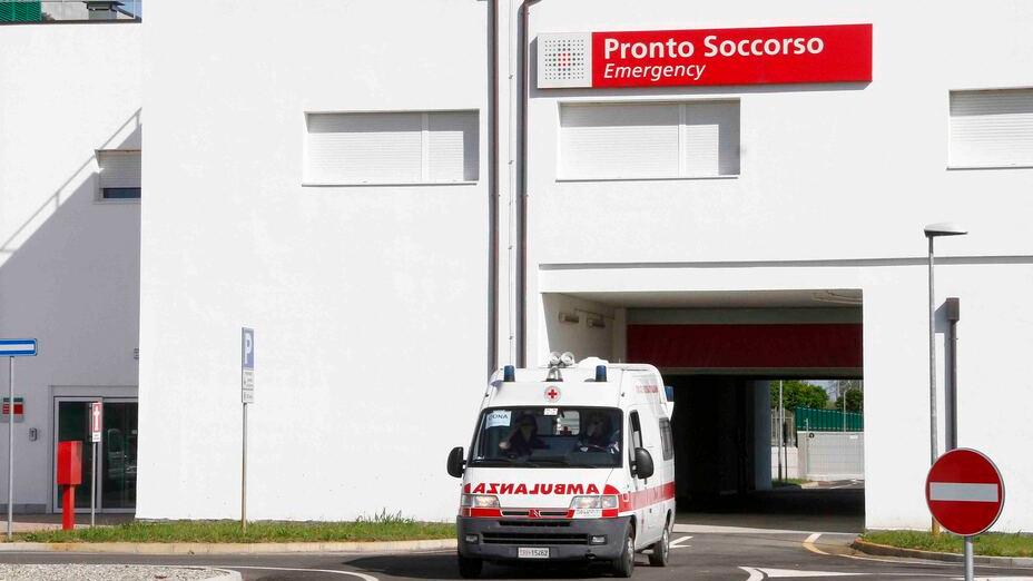 “Anziano cardiopatico in barella 24 ore” al Pronto soccorso dell'ospedale di Cona