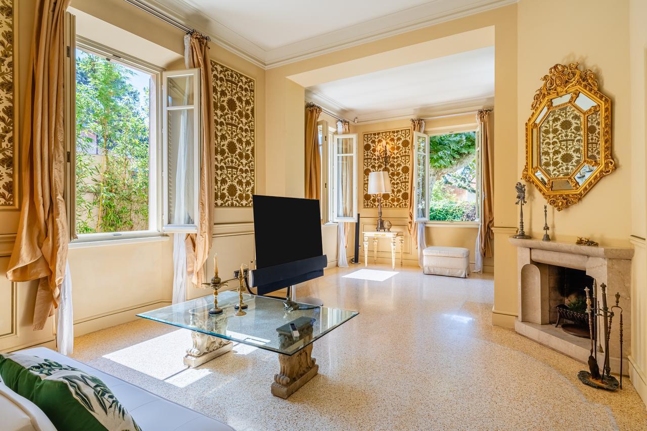 
	Una delle ville in vendita tramite Sotheby&rsquo;s a Forte (foto Italy Sotheby&rsquo;s International Realty)

