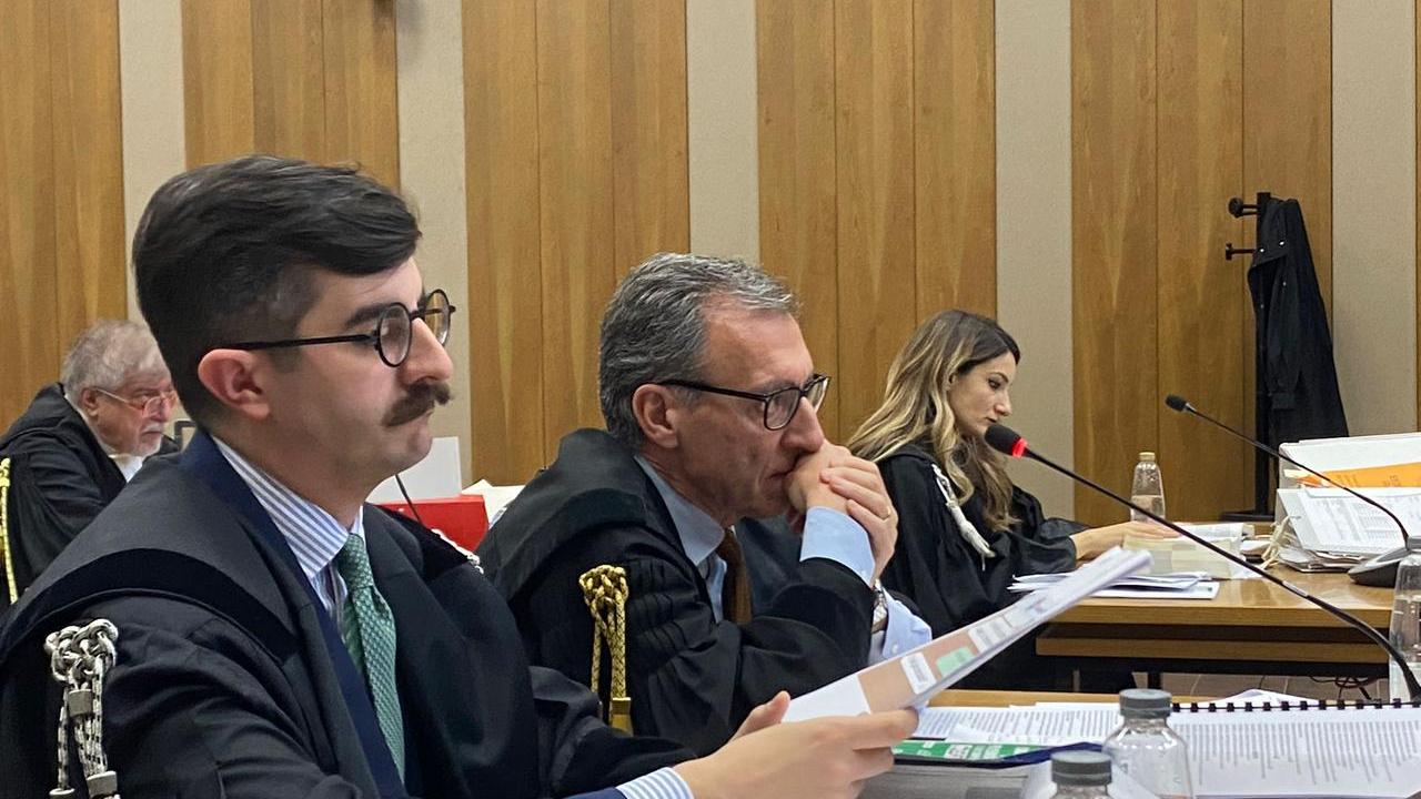 Processo a Daniele Franci. Il papà dell’ex stagista abusato «Gli affidammo nostro figlio»