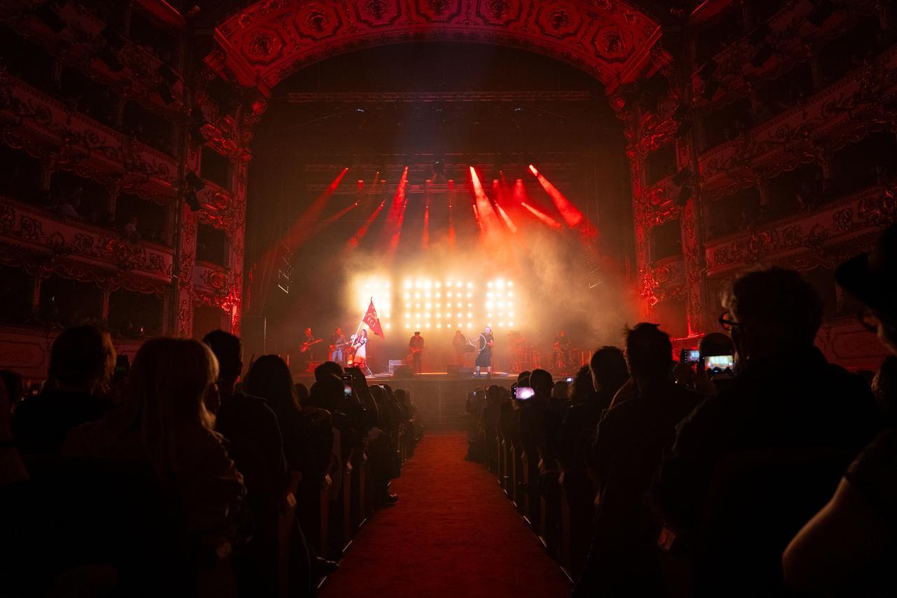 I Cccp in esclusiva al Teatro Valli con il Gran Gala Punkettone