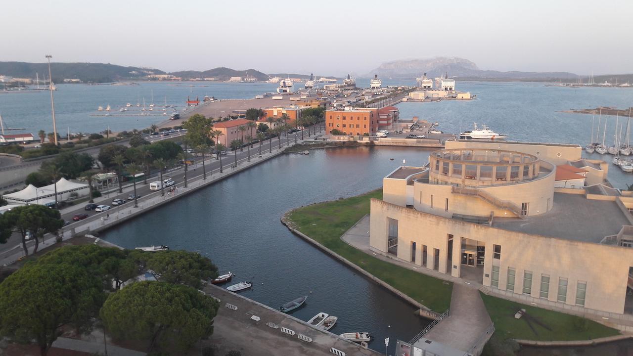 Una veduta del porto di Olbia