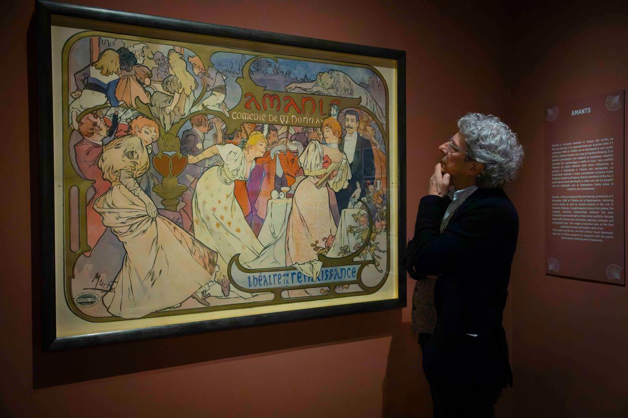 Mucha e Boldini a Palazzo dei Diamanti, inaugurata la mostra aperta fino a luglio