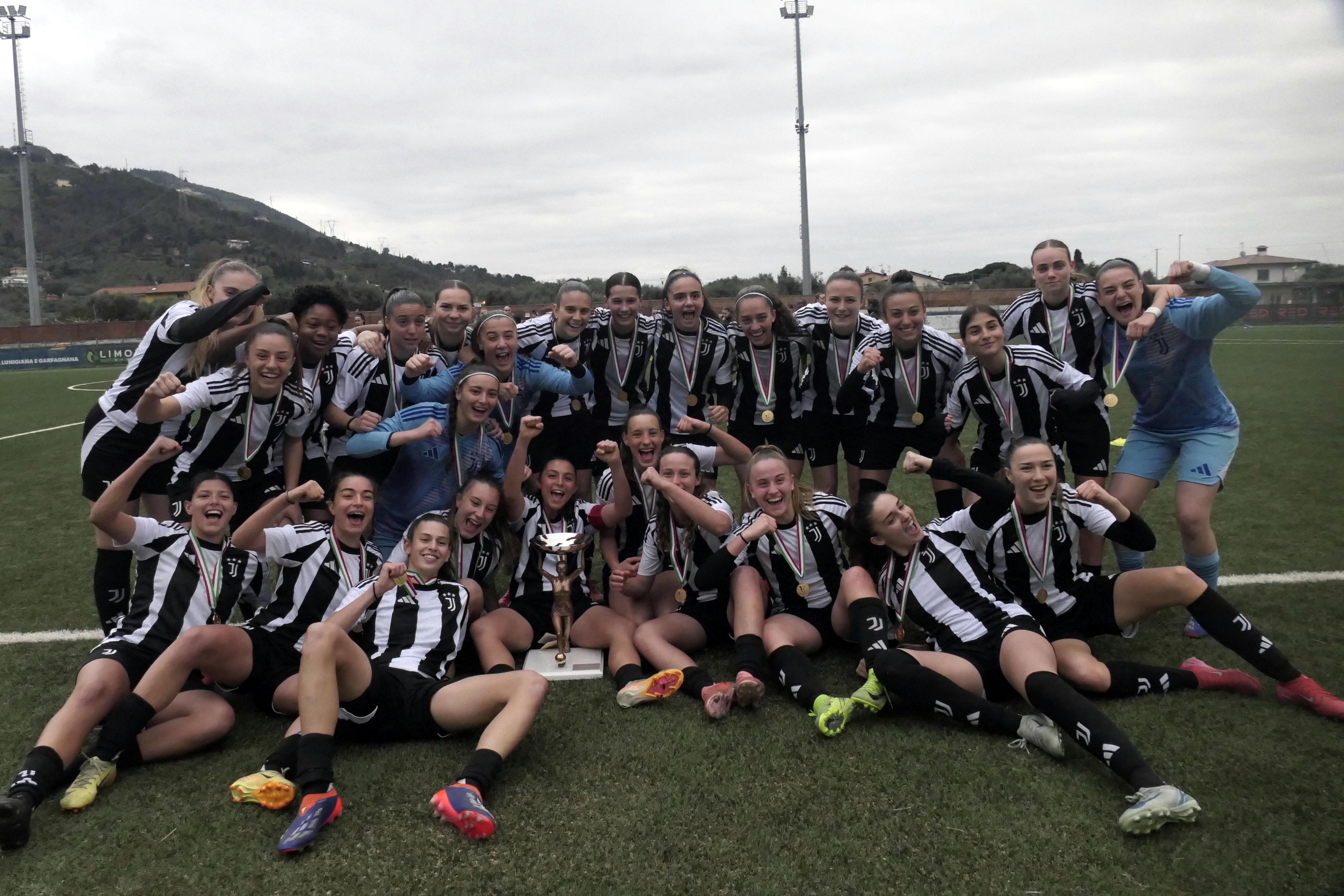 La festa bianconera (foto Paglianti)