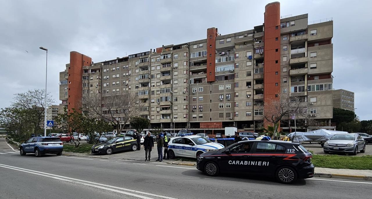 Maxi operazione per la legalità a Cagliari, identificate 487 persone