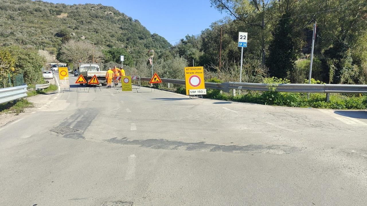 Strada del Piano, il sindaco: “Non è come nel 2013, presto la riapertura”