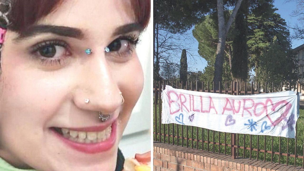 
	Aurora Bellini e lo striscione appeso fuori dalla scuola frequentata dalla giovane (Agenzia Bf)

