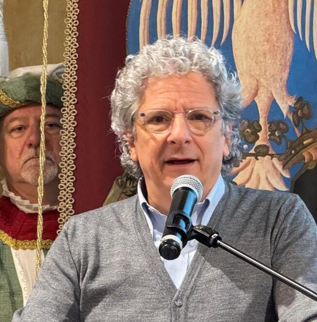 Il Palio toglie i veli: oggi omaggi al Duca, a maggio cortei e sfide tra contrade