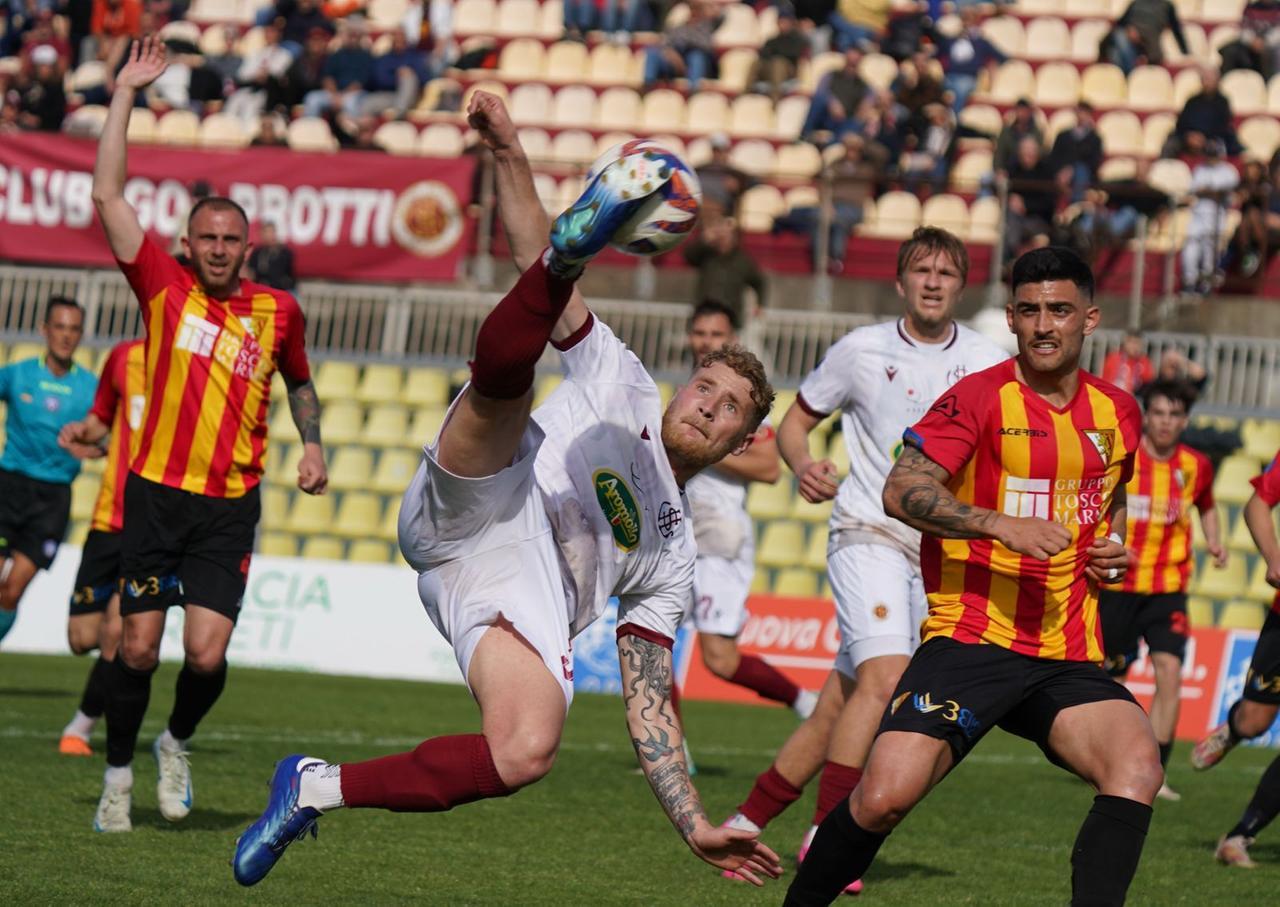 
	Un'azione del Livorno (foto Stick)

