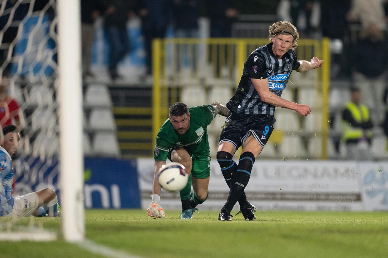 Spal a intermittenza battuta anche dal Pineto: va sotto, la riprende e poi si fa autogol