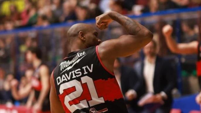 La Sella Cento sbanca Livorno e avvicina la salvezza