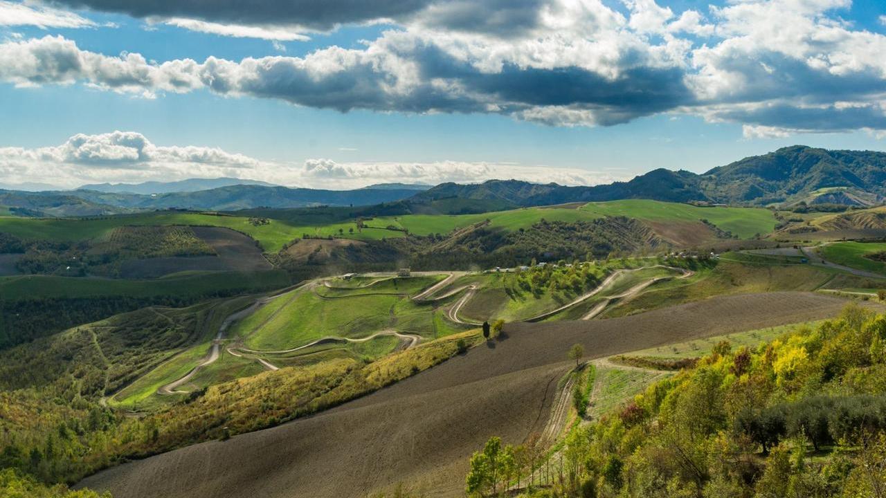 Malore sulla pista da cross, muore 57enne di Toano