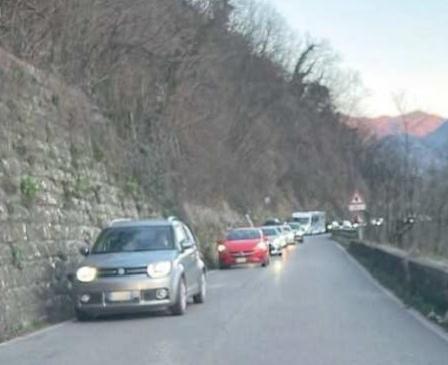 
	Le code di auto provocate dai cantieri sul Brennero

