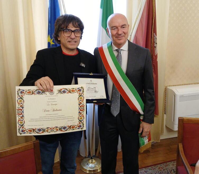 Dario Ballantini-Valentino riceve la Canaviglia nella sua Livorno e anticipa il prossimo personaggio in tv: «Ecco chi sarà»