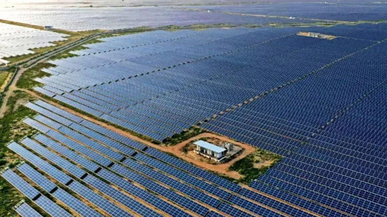 Un maxi impianto agrivoltaico (Foto di repertorio)