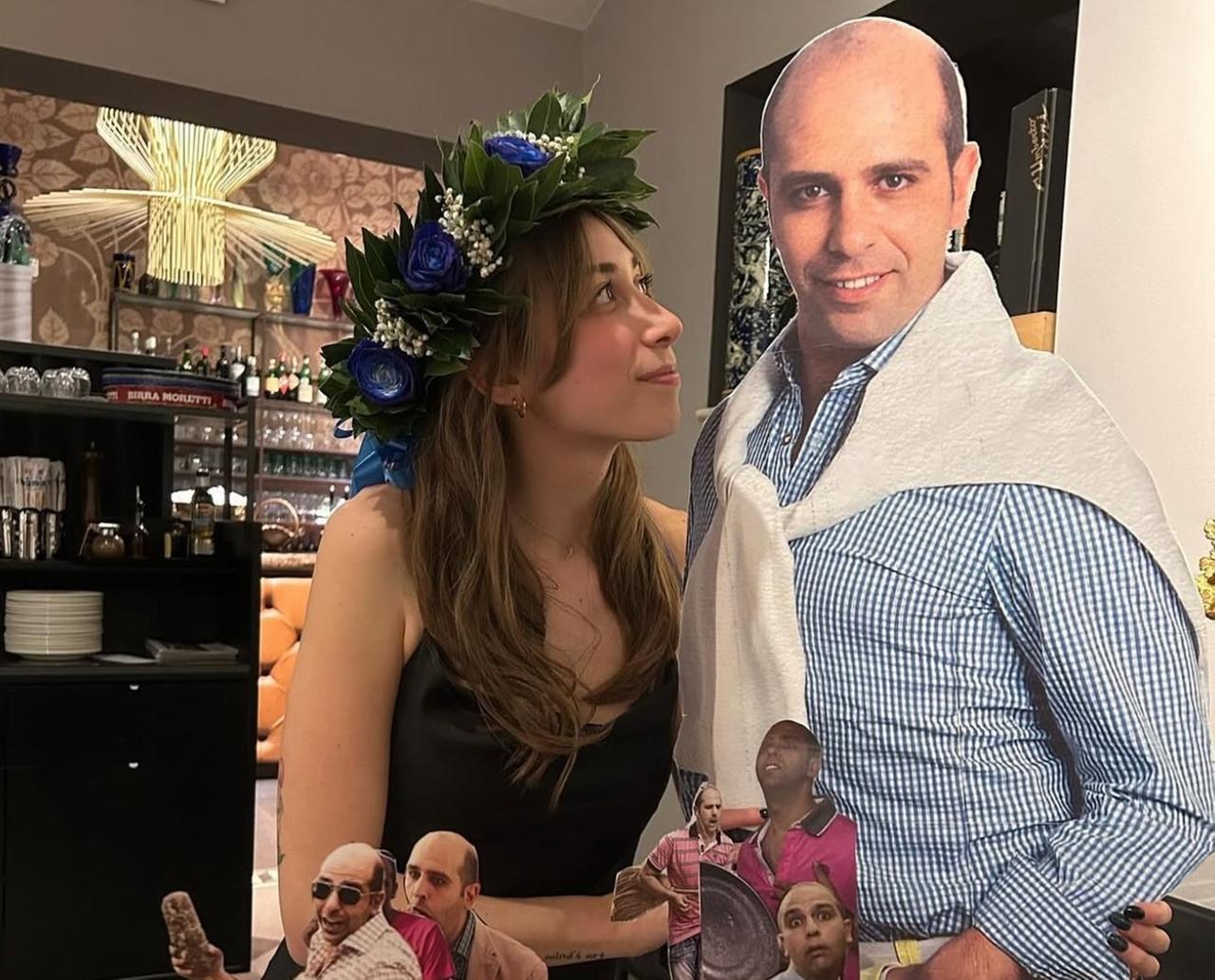 Festa di laurea a tema posto fisso, Checco Zalone risponde alla studentessa