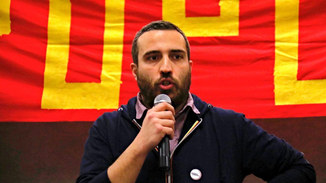 Il leader di Usb Livorno, Giovanni Ceraolo (foto d'archivio)