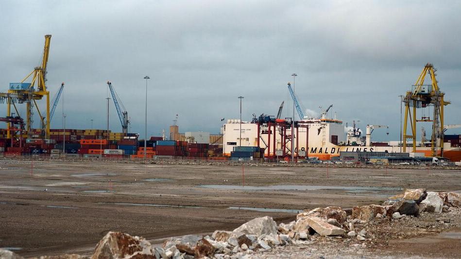 I primi piazzali di Darsena Europa (foto Stick)