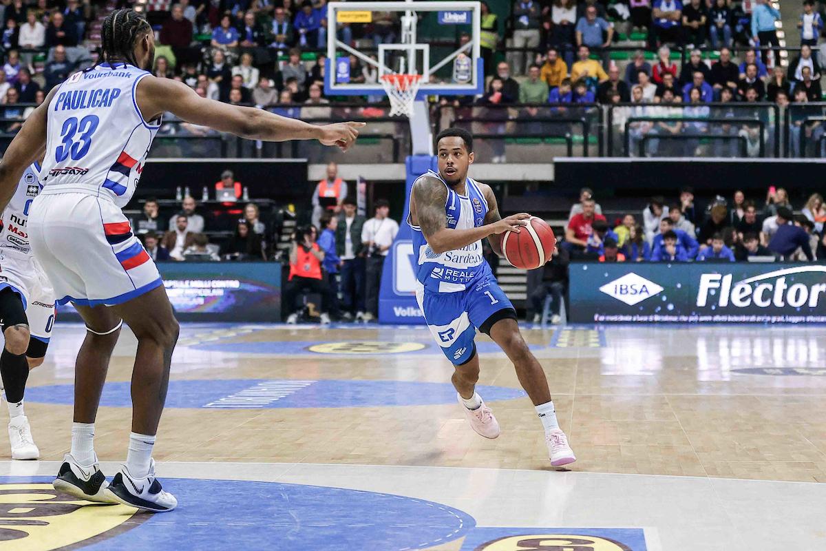 <strong>Justin Bibbins</strong>