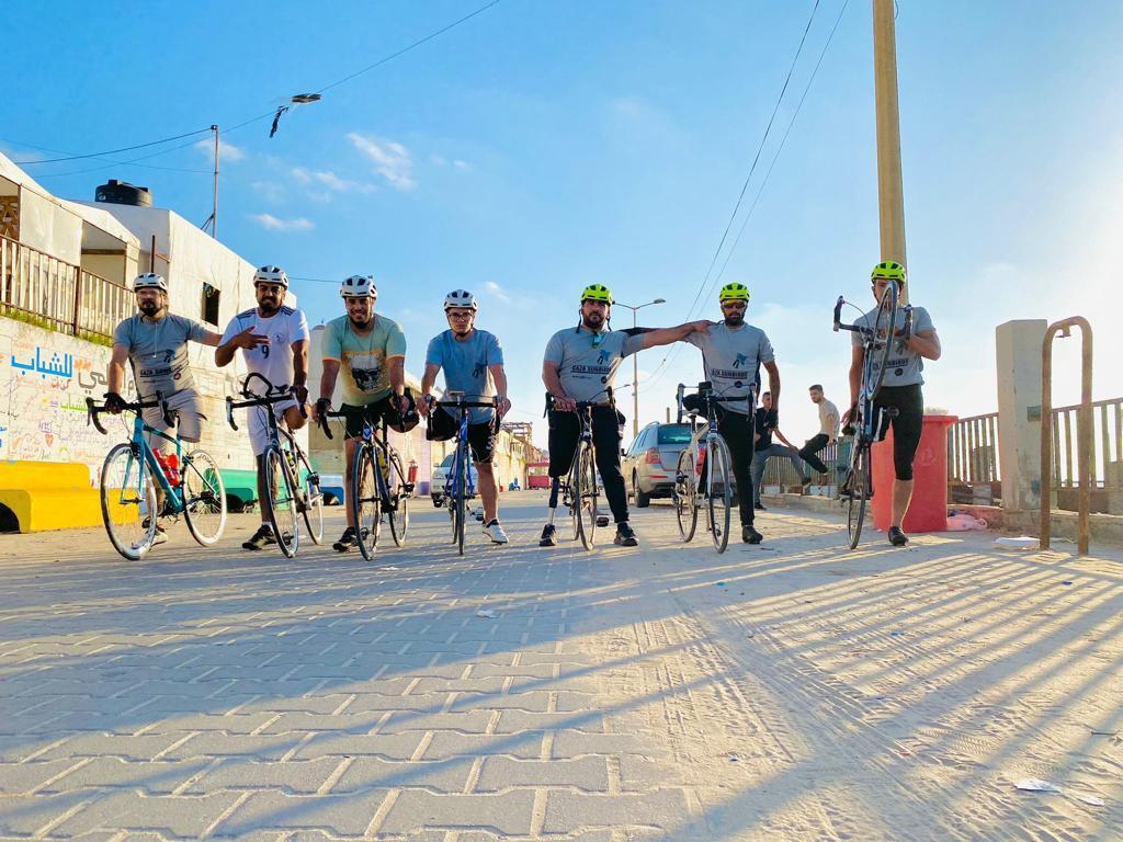 
	La squadra di paraciclismo dei Gaza Sunbirds

