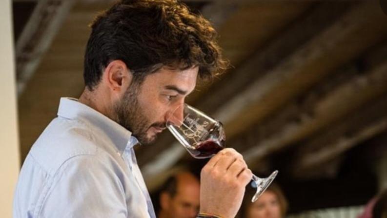 Cannonau e vermentino fermi nei porti, l’enologo Andrea Pala: «Cantine a rischio»