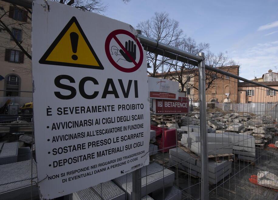 Grosseto, contenzioso per il cantiere: 25 negozi col “bollino rosso<br>
