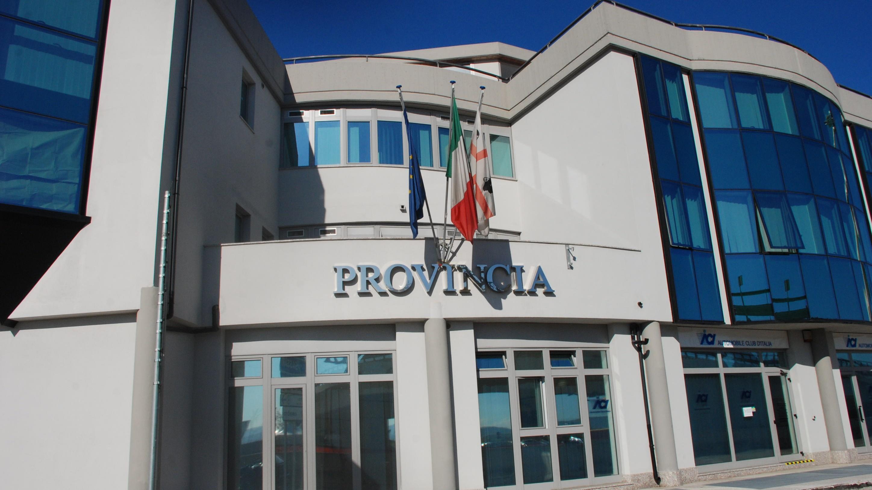 Rivoluzione province: «Gallura di nuovo autonoma, ma ora serve più personale» 