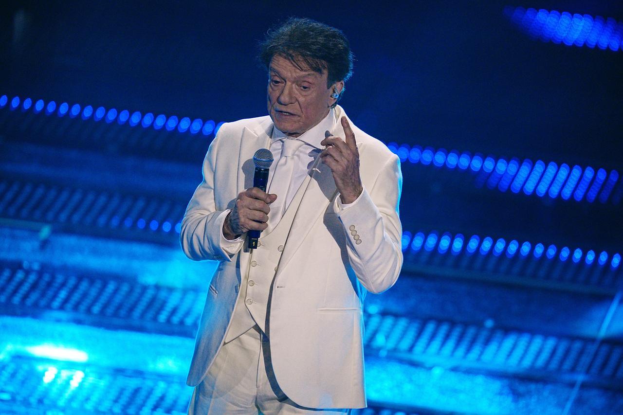 “Tutti i sogni ancora in volo”, Massimo Ranieri sbarca nell’isola