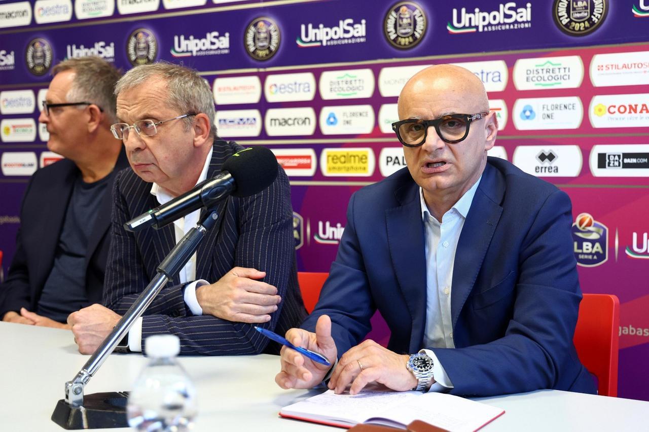 
	Saracca (a destra, foto Nucci)

