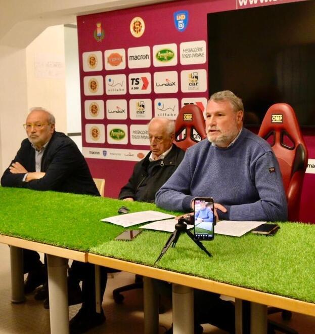 Seravezza-Livorno, niente tifosi amaranto. Esciua tuona: «Una disfatta per il calcio»
