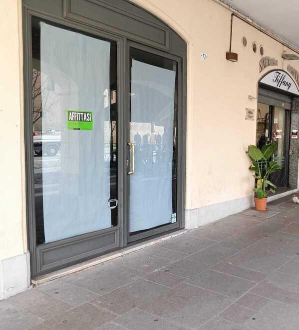 Formigine, Sisley e Benetton chiudono i battenti: «Ma il centro deve rimanere vivo»