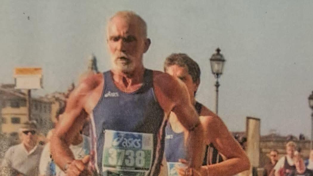 L’isola in lacrime per Bobo Bonistalli: «Adesso corri a piedi scalzi nel cielo»