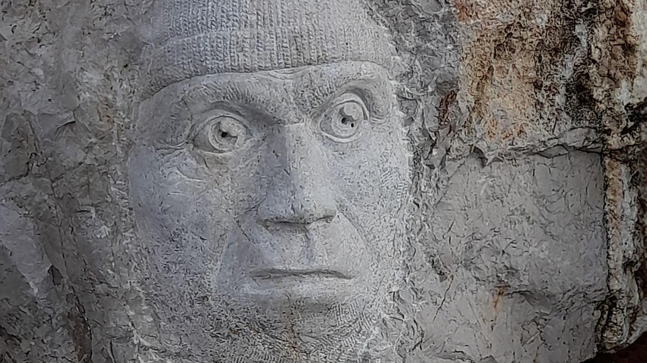 Livorno e la spiaggia dei 5 sensi scolpiti: ecco la vista. Grazie a Barbara Freschi