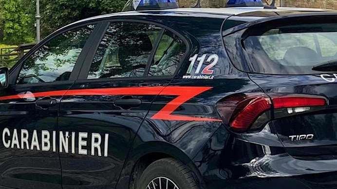 Pontedera, donna aggredita per la strada: si cerca l’uomo che l’ha colpita
