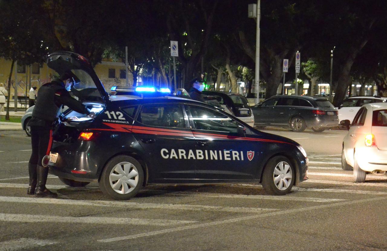 Litiga al pub, poi travolge con l’auto il rivale: in cella per tentato omicidio