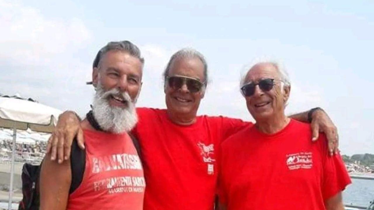 
	Alfredo Prosperi (a destra) con i fratelli Riccardo (sinistra) e Luigi (deceduto nel 2017)

