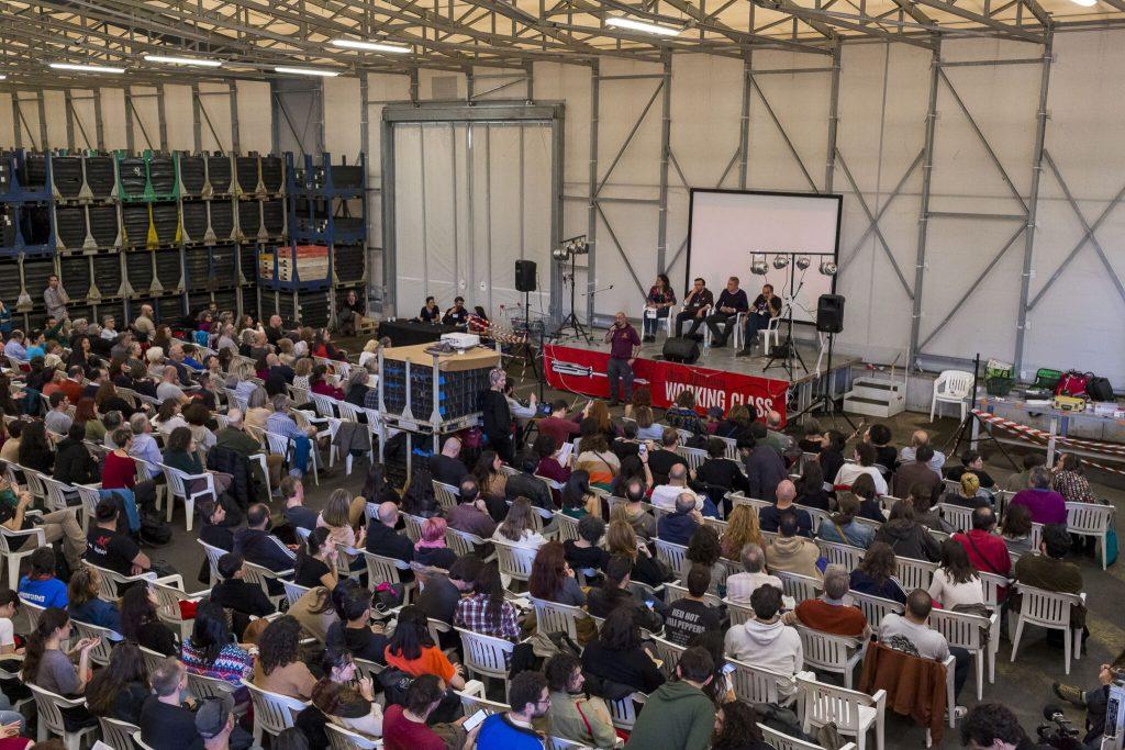 Gli operai raccontati dai figli nella letteratura working class. A Campi Bisenzio il più grande evento d’Europa