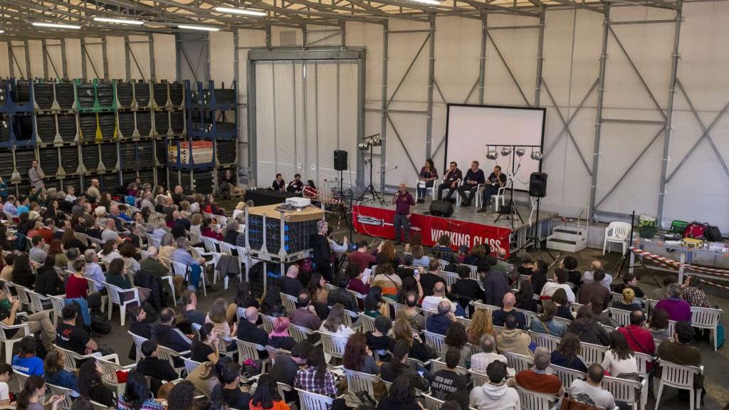 Gli operai raccontati dai figli nella letteratura working class. A Campi Bisenzio il più grande evento d’Europa