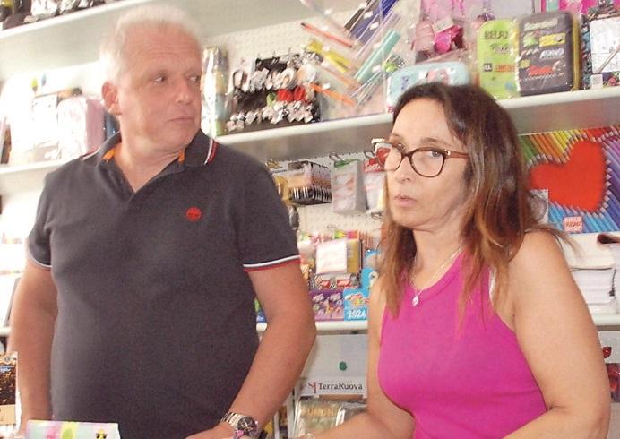 Rapina all’edicolante di Argenta, individuata l’autrice con le telecamere