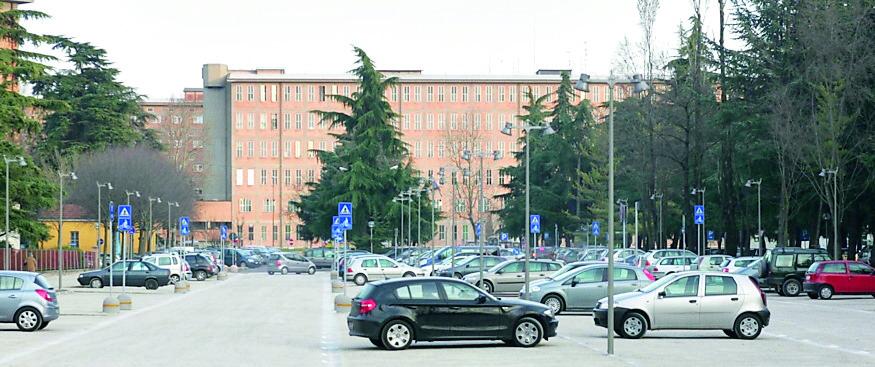 Un’altra spaccata sulle auto: stavolta tocca alle vetture di due infermiere davanti all’ospedale – La mappa delle vostre segnalazioni