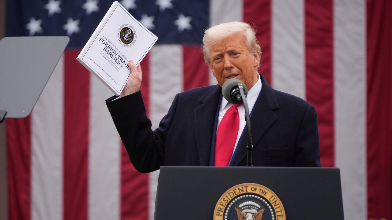 Trump durante la conferenza