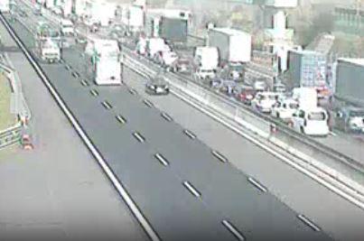 Incidente in Autostrada A1: code in direzione Milano