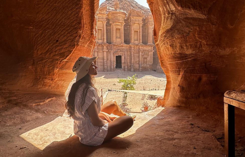 Instagram e TikTok, ecco i sardi che vivono viaggiando… e guadagnando